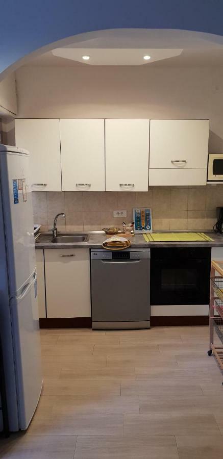 Location Saisonniere Apartment Menton Ngoại thất bức ảnh